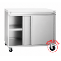 Meuble bas inox sur roulettes avec portes coulissantes et plaque de découpe blanche profondeur 700 mm